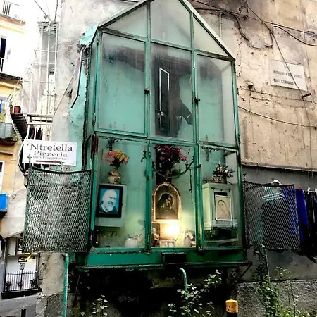 Mariafrancescas House Feriehus Napoli